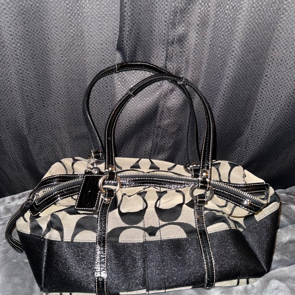 Coach 2009 bag and wallet bundle - Picture 2 of 5